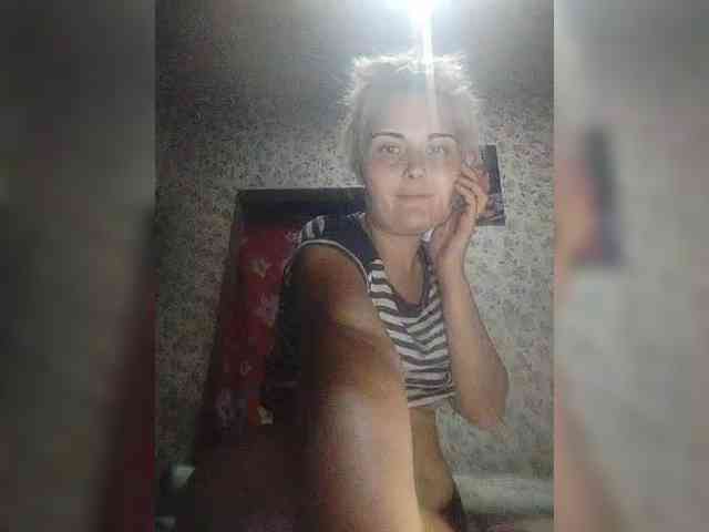 Vika1zvezda webcam