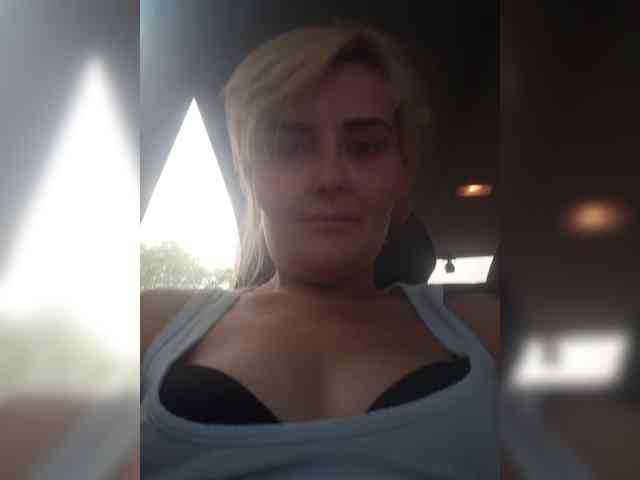 Vika1zvezda webcam