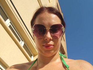 Miss-Mikki Porn Show