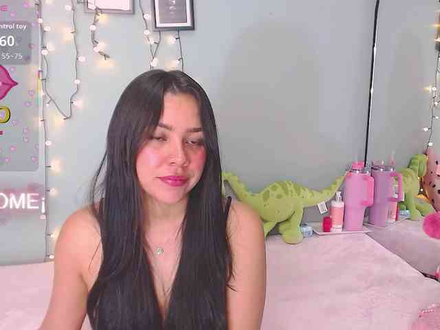 diva-tropical080... Live Webcam on BongaCams