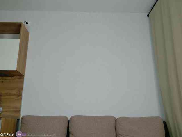 b4by-Emilia webcam