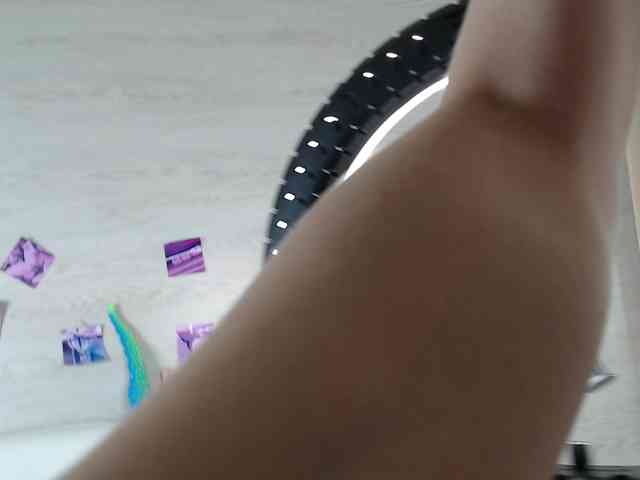b4by-Emilia webcam