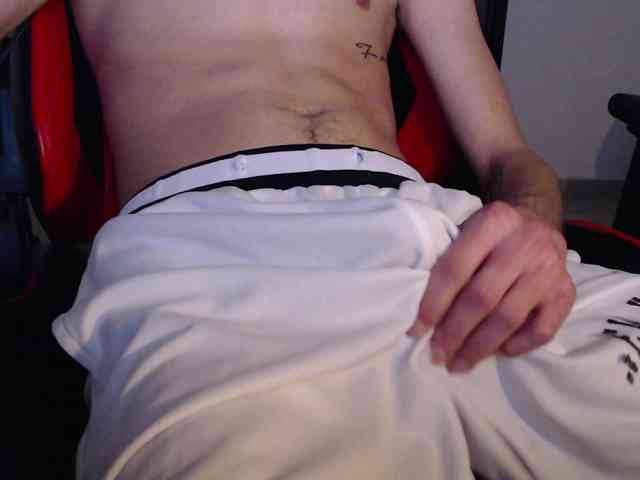 Denqishow Live Webcam on BongaCams