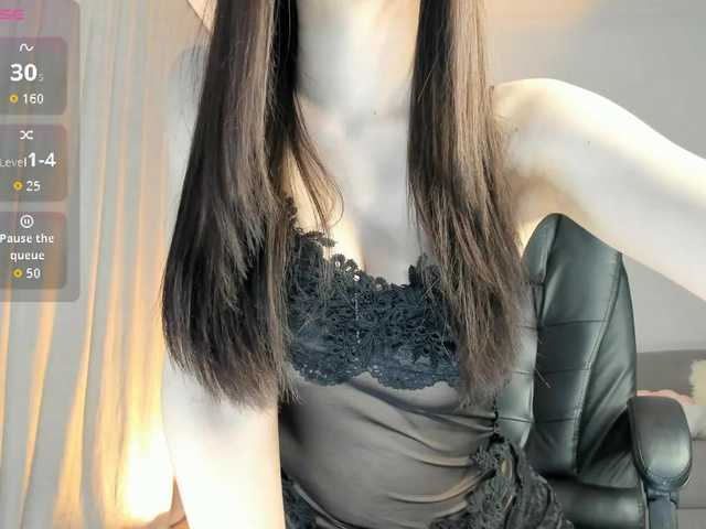 Nottiniam's BongaCams show and profile