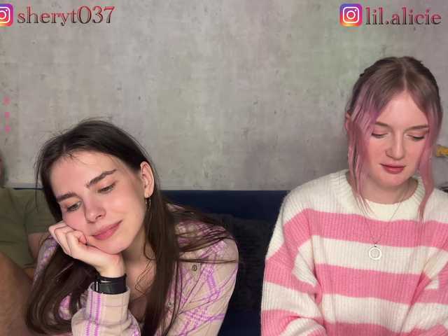 Sweety-couple's BongaCams show and profile