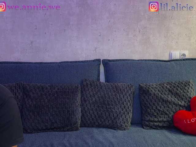 Sweety-couple's BongaCams profile