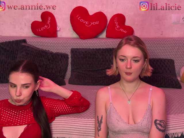 Sweety-couple's BongaCams show and profile