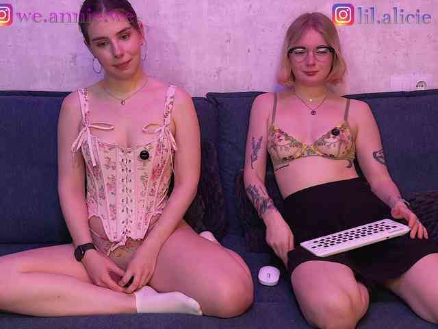 hidden web cam Sweety-couple