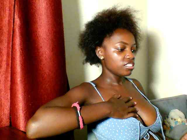 Pinkypetite Pinkypetite