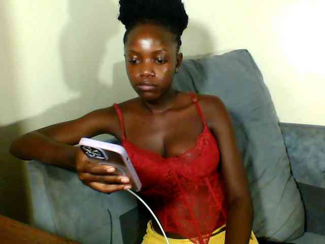 Pinkypetite Pinkypetite