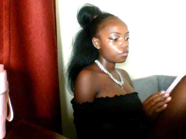 Pinkypetite Pinkypetite