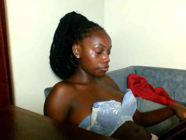 Pinkypetite Pinkypetite