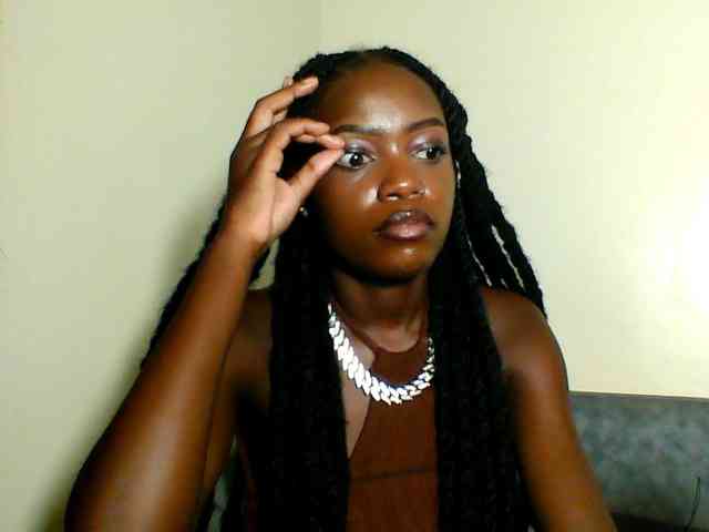 Pinkypetite Pinkypetite