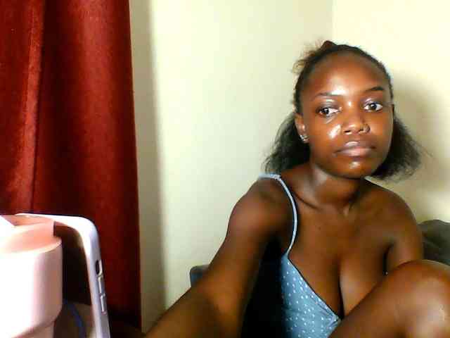 Pinkypetite Pinkypetite