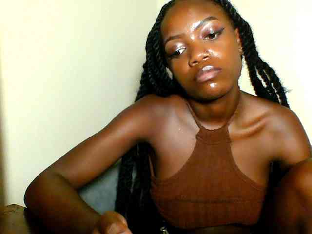 Pinkypetite Pinkypetite