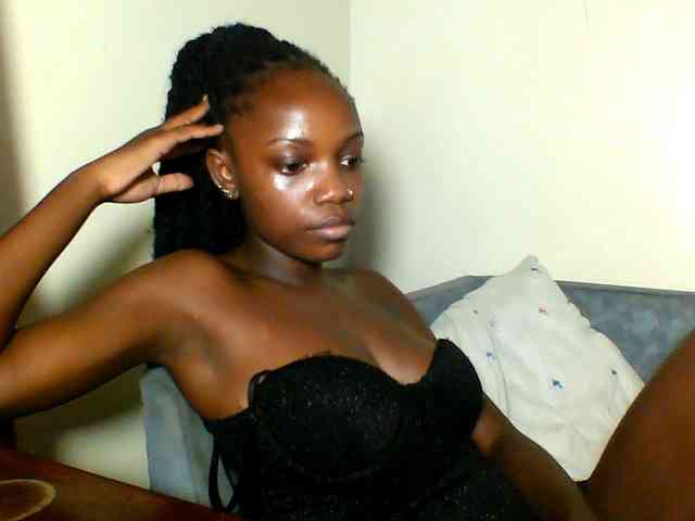 Pinkypetite Pinkypetite