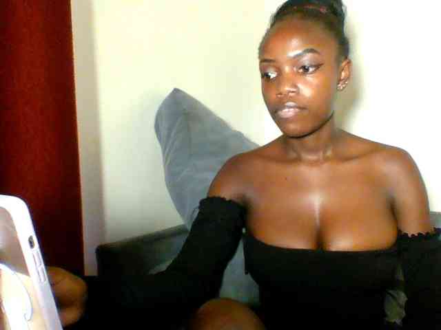 Pinkypetite Pinkypetite