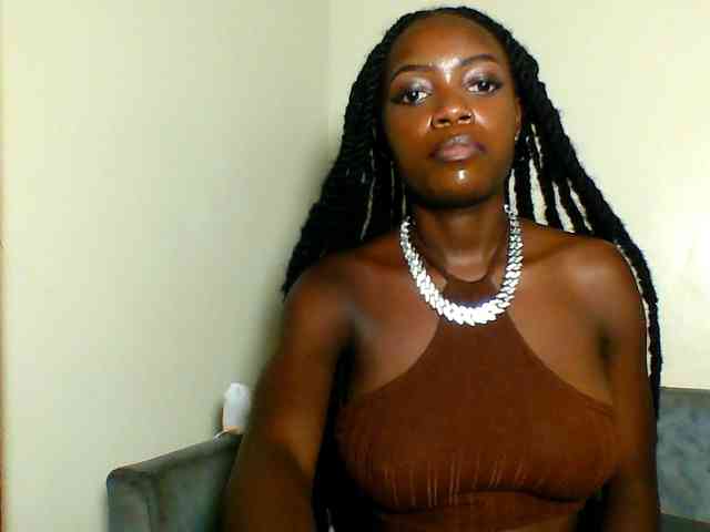 Pinkypetite Pinkypetite