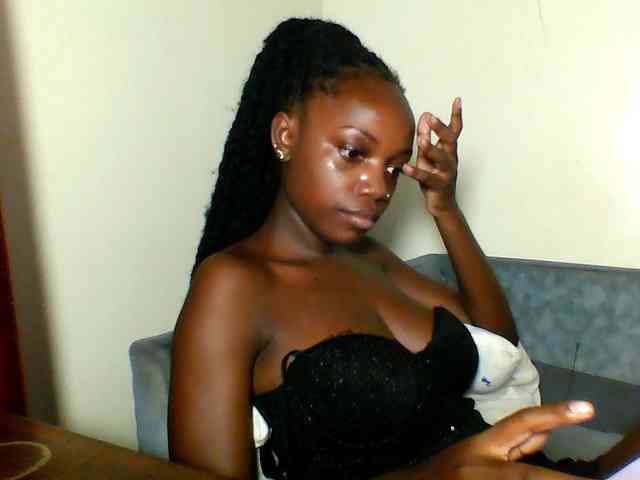 Pinkypetite Pinkypetite