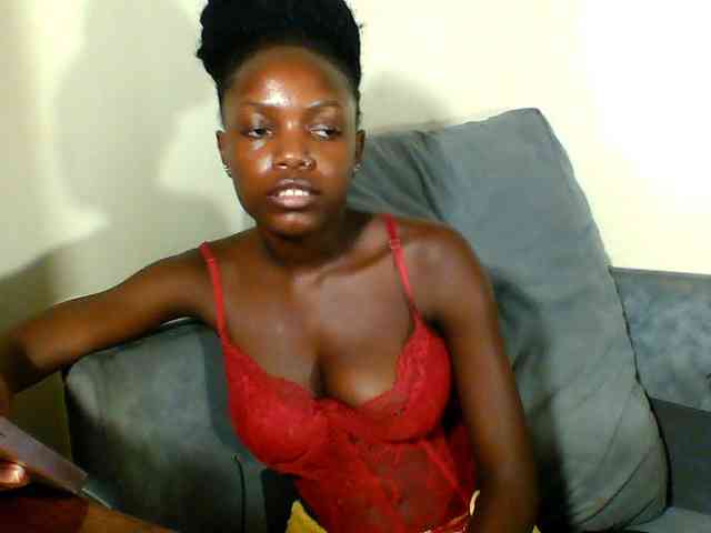 Pinkypetite Pinkypetite