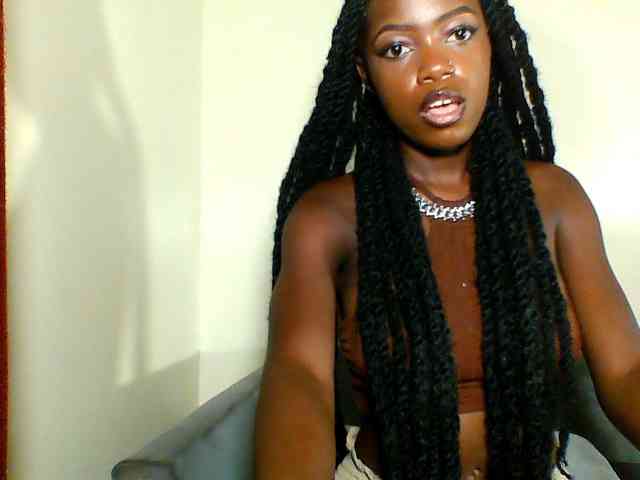 Pinkypetite Pinkypetite