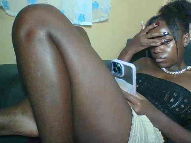 Pinkypetite Pinkypetite