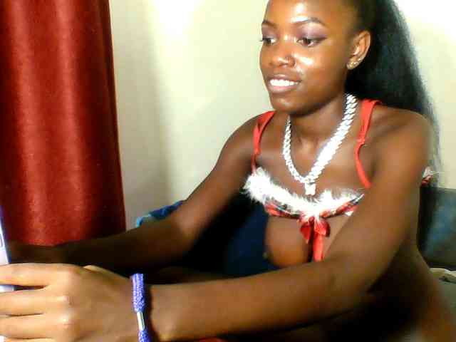 Pinkypetite Pinkypetite