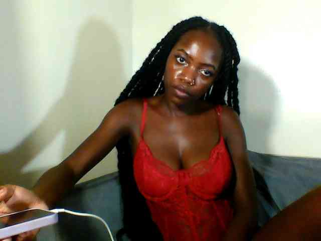 Pinkypetite Pinkypetite