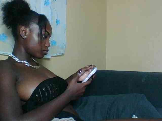 Pinkypetite Pinkypetite