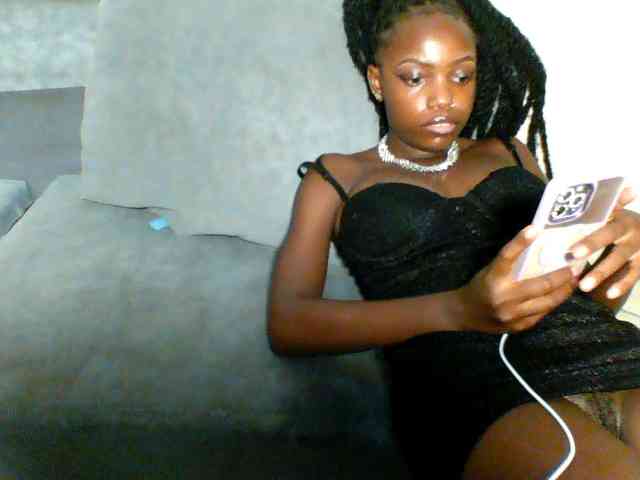 Pinkypetite Pinkypetite