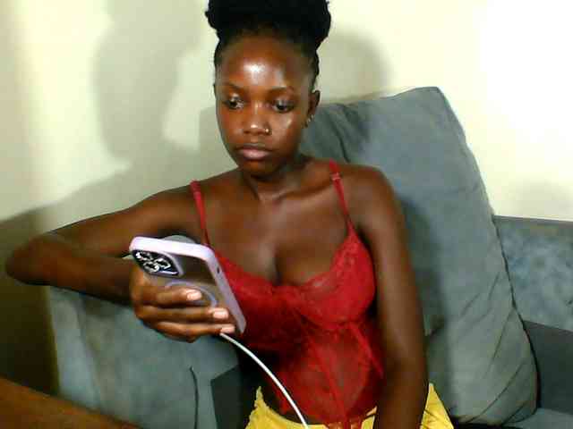 Pinkypetite Pinkypetite