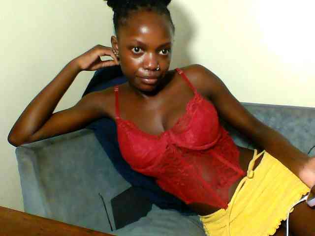 Pinkypetite Pinkypetite