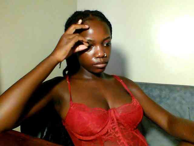 Pinkypetite Pinkypetite