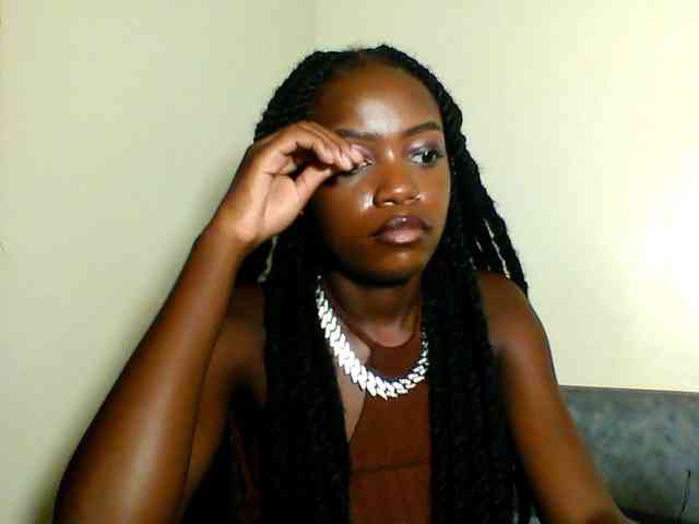 Pinkypetite Pinkypetite