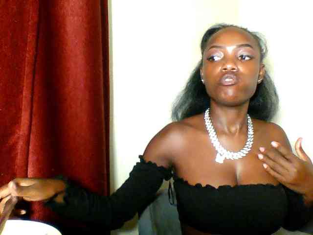 Pinkypetite Pinkypetite