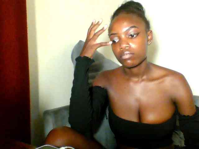 Pinkypetite Pinkypetite