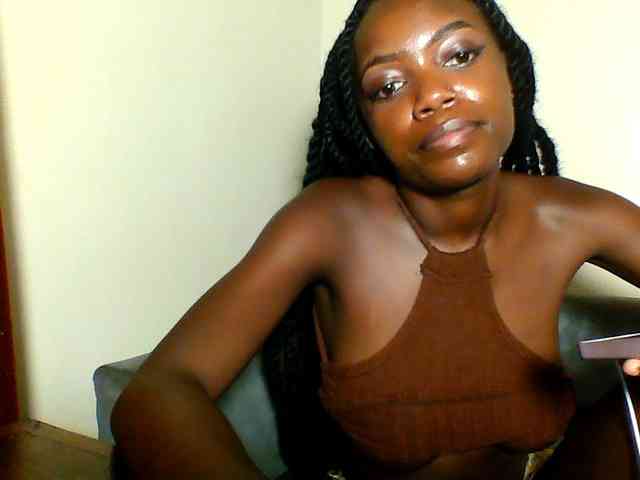 Pinkypetite Pinkypetite