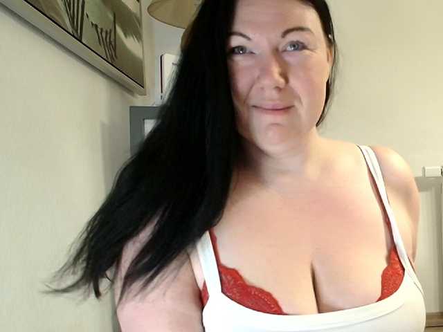 p6w-official's BongaCams show and profile