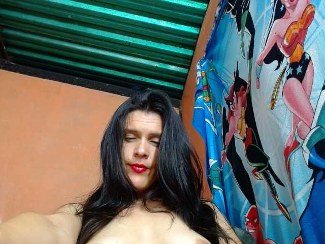 annyluna's BongaCams show and profile