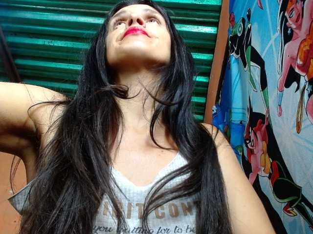 annyluna's BongaCams show and profile