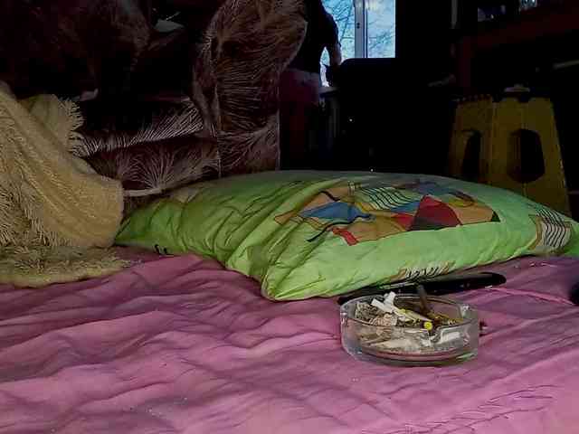 YourSweetPiggy webcam