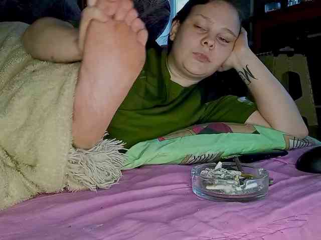 YourSweetPiggy webcam