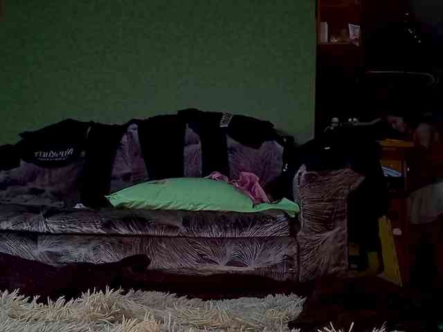 YourSweetPiggy webcam