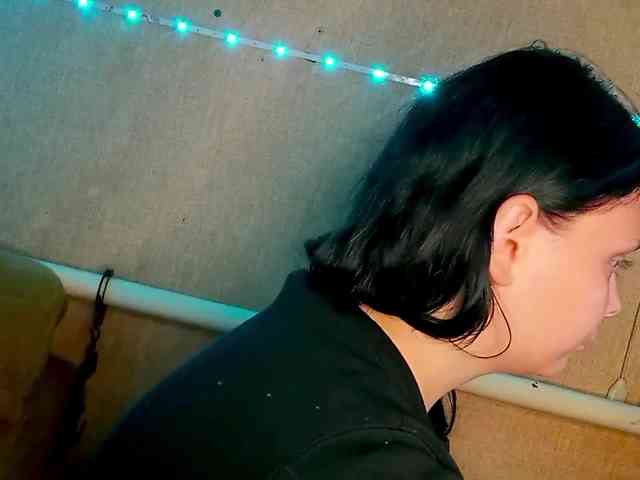 YourSweetPiggy webcam