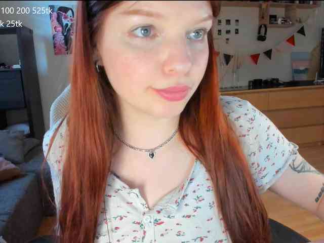 give-me-chance-bebadgirl webcam