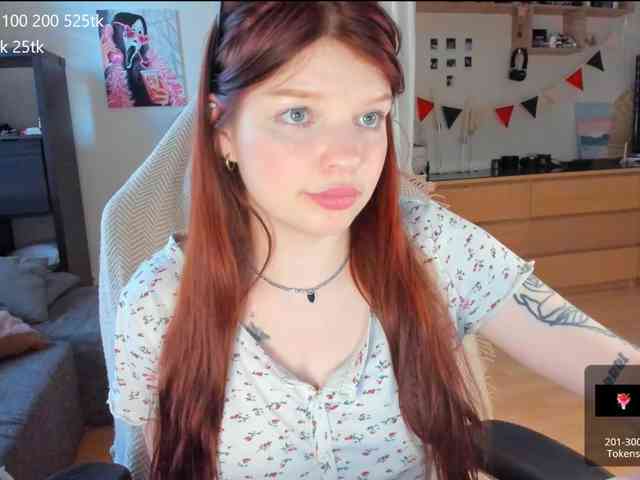 give-me-chance-bebadgirl webcam