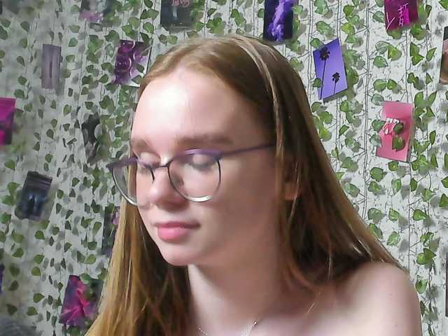  Stacey-Kiss chat room
