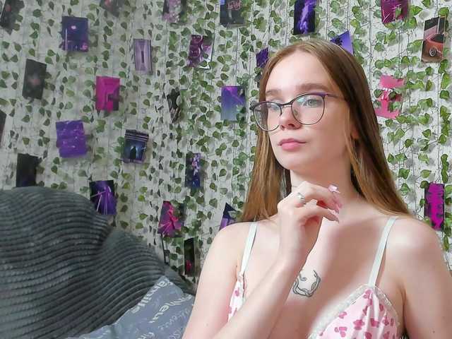 Discover Stacey-Kiss from BongaCams