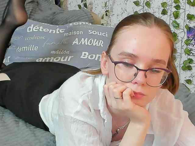 Stacey-Kiss webcam