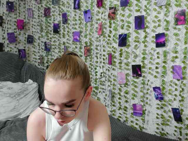 Stacey-Kiss webcam